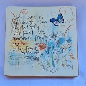 VINTAGE  RARE  CREATIF CERAMIC PLAQUE BUTTERFLY FLORAL DESIGN  TAMMY REPP ARTIST